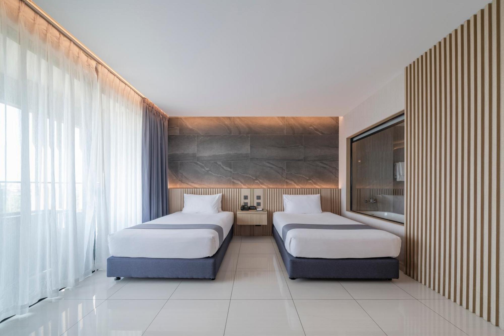 Mandarin Eastville, Pattaya - Sha Extra Plus Buitenkant foto